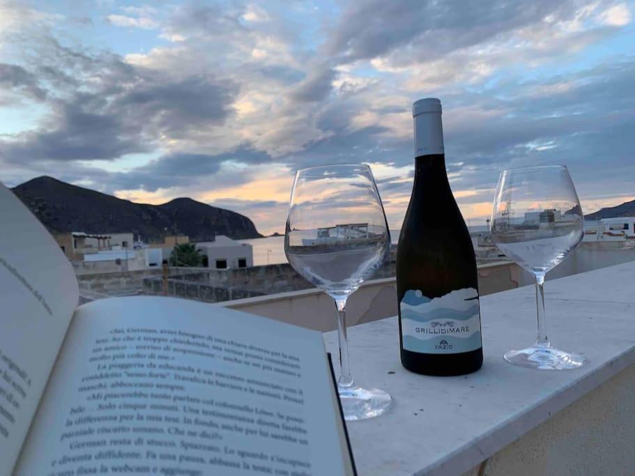 Al Centro Del Centro - Favignana Apartman Kültér fotó